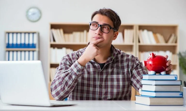 Qué es la tasa de interés y por qué se cobra