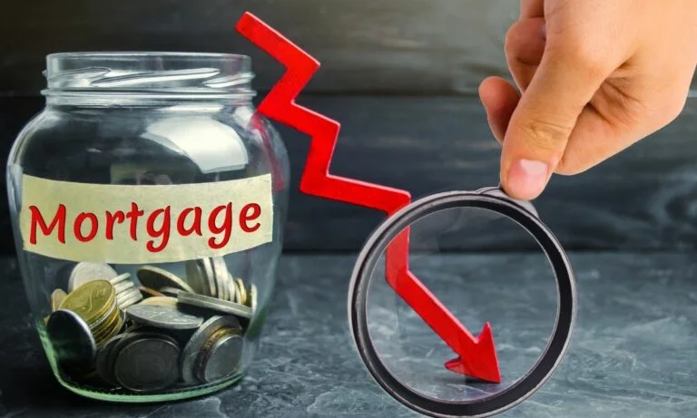 Qué banco cobra menos intereses en préstamos 2022