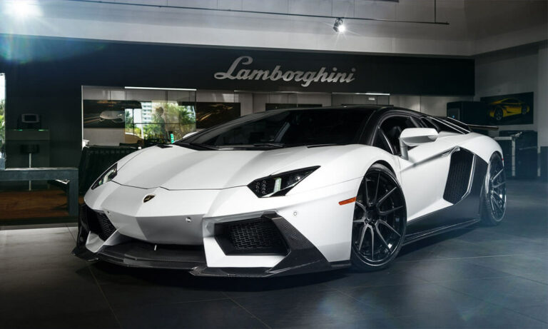 ¿Cuánto cuesta un Lamborghini? Precios, historia y lecciones